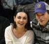 Ashton Kutcher e Mila Kunis pensam em se mudar de Hollywood por conta da repercussão da prisão de P. Diddy