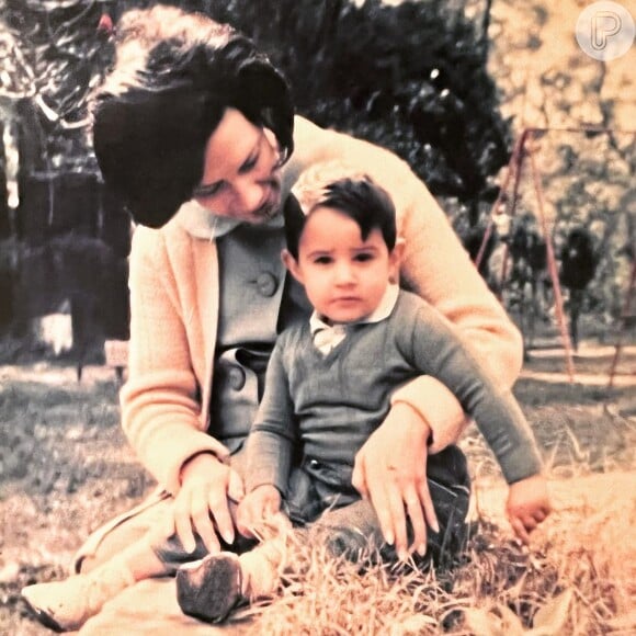 William Bonner na infância com a mãe, Maria Luiza Bonemer