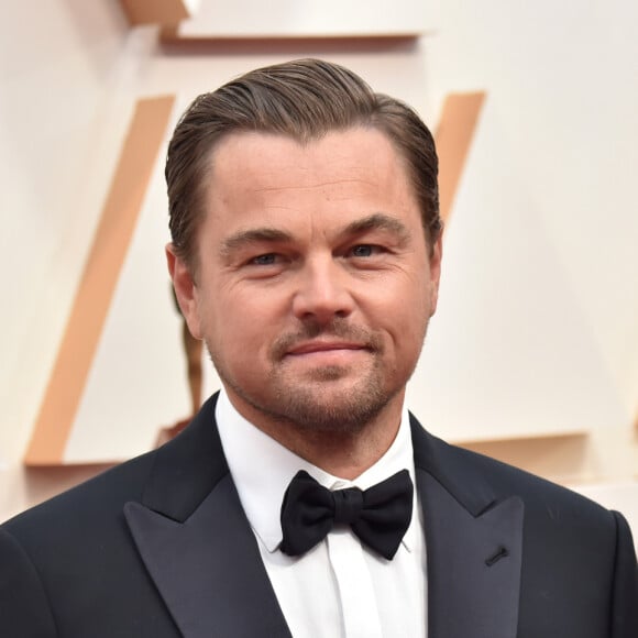 Leonardo DiCaprio tem descendência alemã e fala perfeitamente o idioma, considerado um dos mais complexos do mundo