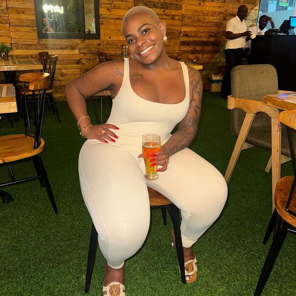 Jojo Todynho revelou que o convite partiu do patrono da agremiação, o bicheiro Rogério Andrade