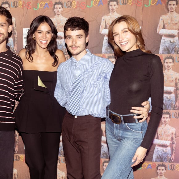 Casais Bruna Marquezine e João Guilherme e Sasha Meneghel e João Lucas no lançamento do primeiro álbum do genro de Xuxa