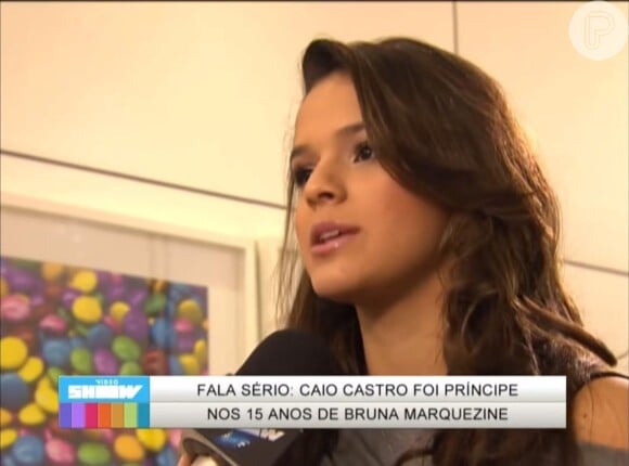 Bruna Marquezine contou que usou 3 vestidos.