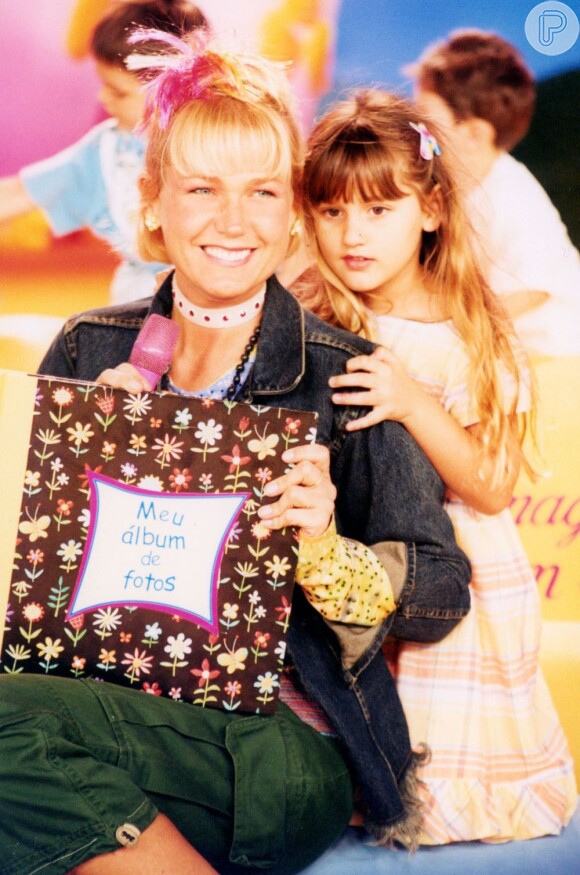 Desde pequena, Sasha acompanha a mãe, Xuxa, nos programas de TV