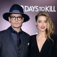 Johnny Depp e Amber Heard se casam na casa do ator, em Los Angeles