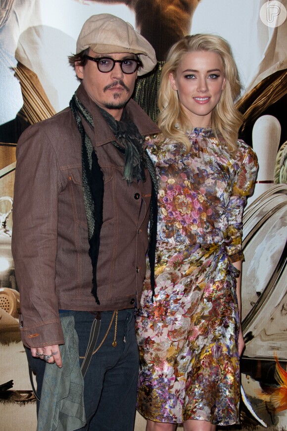 Johnny Depp e Amber Heard planejam uma grande casamento na ilha privada do ator, em Bahamas