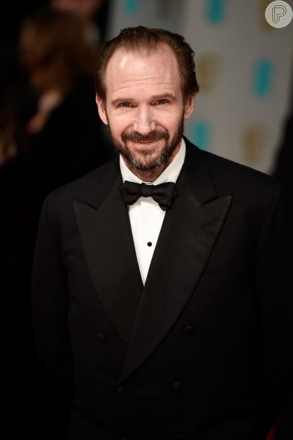 Ralph Fiennes, de 'O Grande Hotel Budapeste', prestigia premiação de cinema em Londres