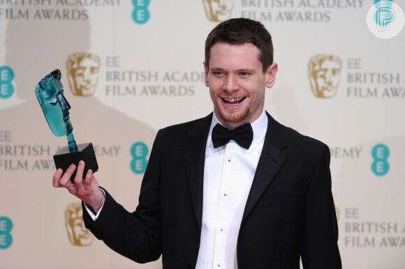 Jack O'Connell, protagonista de 'Invencível', filme dirigido por Angelina Jolie, ganha prêmio Bafta na categoria Estrela em Ascensão