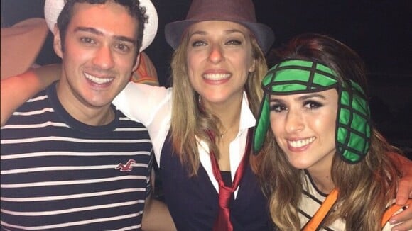 Tatá Werneck vai fantasiada de Chaves à festa com Marcos Veras e Júlia Rabello