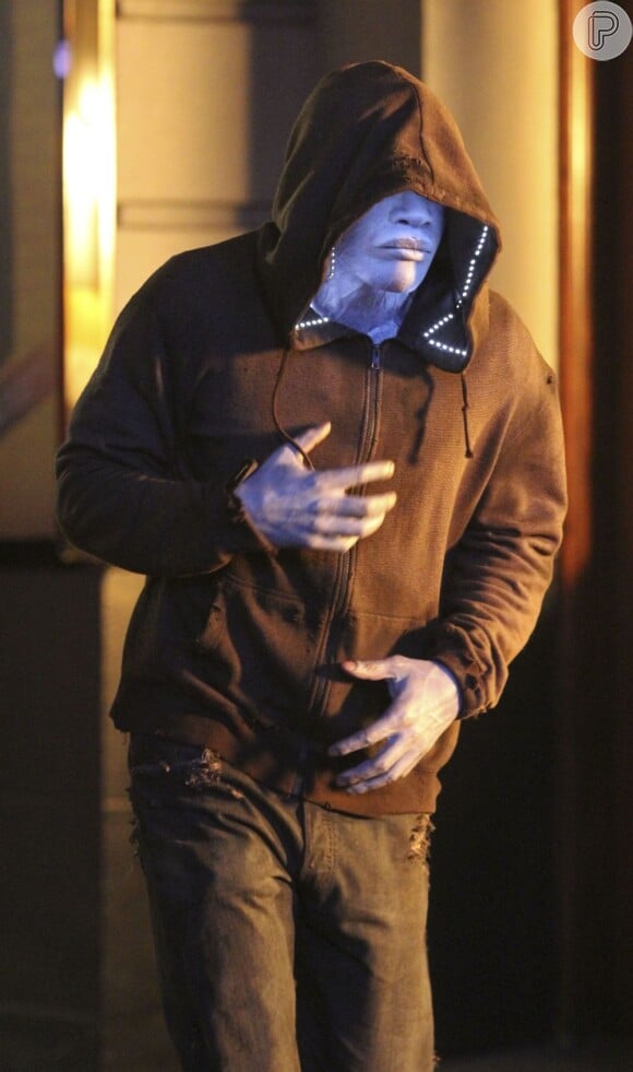Jamie Foxx encarna Electro, vilão do filme 'O Espetacular Homem-Aranha 2'