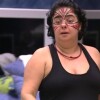 Mariza pintou o rosto para disputar o Paredão desta terça-feira, 17 de fevereiro de 2015, no 'Big Brother Brasil 15'