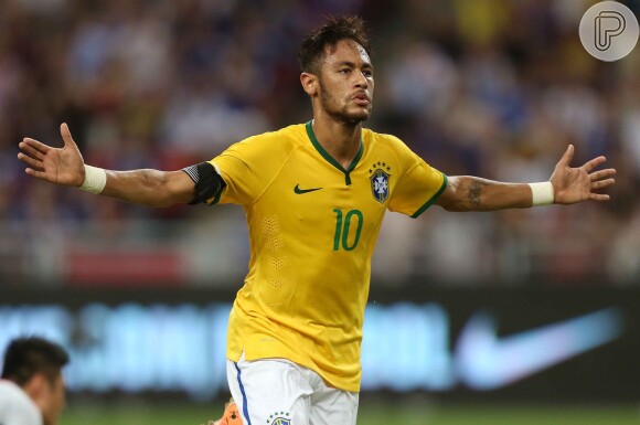 Neymar, sétimo maior artilheiro da Seleção Brasileira, terá sua vida contada no enredo da Grande Rio no Carnaval 2016