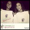 Daniela Marcury e Malu Verçosa posam com camisa de campanha que apoiam com as seguintes palavras: Casamento Civil Igualitário, em 19 de abril de 2013