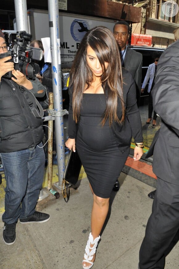 Kim Kardashian está grávida de seis meses