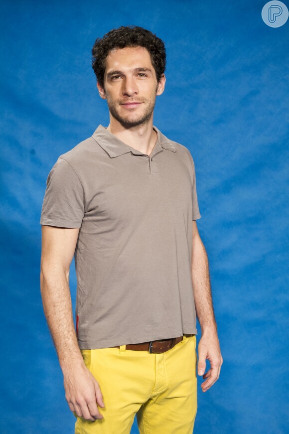 Edgard (Fernando Belo) é namorado de Júlia (Isabelle Drummond), em 'Sete Vidas'