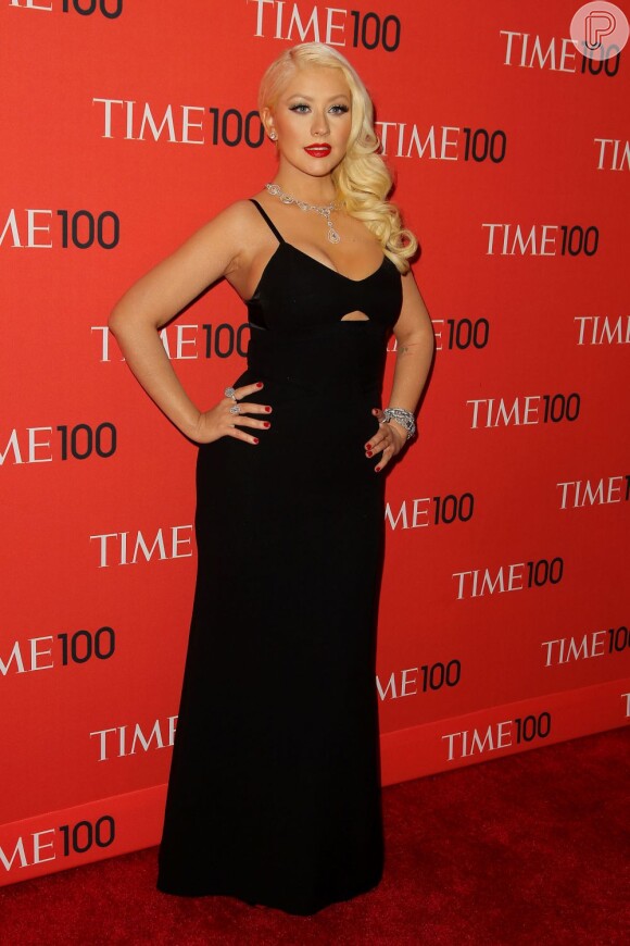 Christina Aguilera posa no tapete vermelho