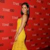 Olivia Munn escolhe modelo amarelo para a festa da revista 'Time', em Nova York, em 23 de abril de 2013