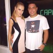 Ronaldo organiza festa de aniversário para a namorada, Celina Locks: 'Adorando'