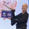Xuxa foi oficialmente anunciada como nova apresentadora da Record, nesta quinta-feira (5)