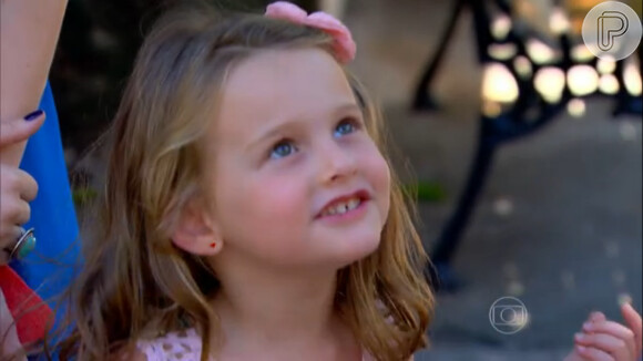 Luisa é a única filha de Fernanda Rodrigues e Raoni Carneiro, 'Estrelas', 7 de março de 2015
