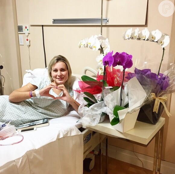 Andressa Urach recebe alta médica após 12 dias internada em São Paulo, em 11 de março de 2015