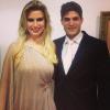 Fernanda e André posam para foto no casamento da irmã do ex-BBB, em 27 de abril de 2013