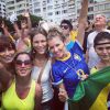 Ellen Jabour pintou o rosto para aderir ao movimento anti-Dilma Rousseff: 'A parte que a gente canta o hino é a mais linda!'
