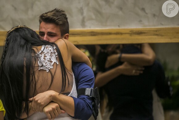 Rafael já disse várias vezes que está com saudade de Talita