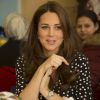 Kate Middleton visitou o Centro Infantil Brookhill, na Inglaterra