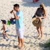 Danielle Winits, Amaury Nunes e Guy nas areias da praia da Barra da Tijuca
