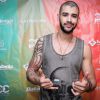 Os fãs de Gusttavo Lima desejaram melhoras ao cantor pela internet. 'Que isso seja só um susto', postou uma admiradora