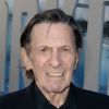 O ator Leonard Nimoy,famoso por interpretar o Dr. Spock na série 'Jornada nas Estrelas', morreu aos 83 anos em sua casa em Bel Air, bairro de Los Angeles, nos Estados Unidos. No dia 27 de fevereiro de 2015, ele foi vencido por uma doença pulmonar crônica obstrutiva, que já estava em estágio avançado