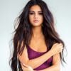Vira e mexe Selena Gomez posta fotos sexy e recebe elogios dos fãs nas redes sociais