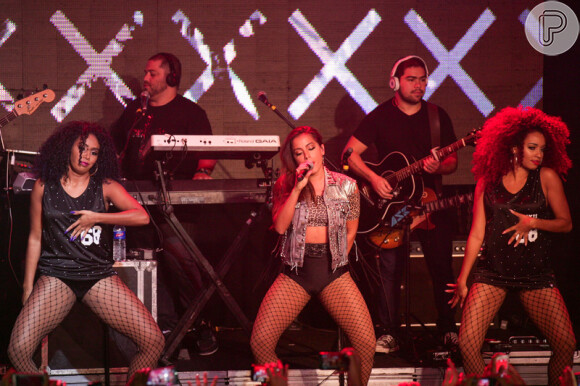 Anitta se apresentou na casa de shows Via Marquês, em São Paulo