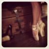 João Vicente de Castro publica foto dos pés de Sabrina Sato com sapatilhas de bailarina