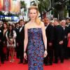Elegante e mais discreta, Nicole Kidman escolheu um tomara que caia estampado no Festival de Cannes