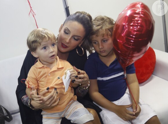 Claudia Leitte é mãe de Davi, de 5 anos, e Rafael, de 2 anos