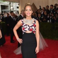 Met Gala 2015: Jennifer Lawrence e famosas no tapete vermelho. Veja os looks!