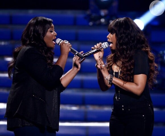 Jennifer Hudson se apresentou no final desta temporada do 'American Idol' cantando com a vencedora, Candice Glover