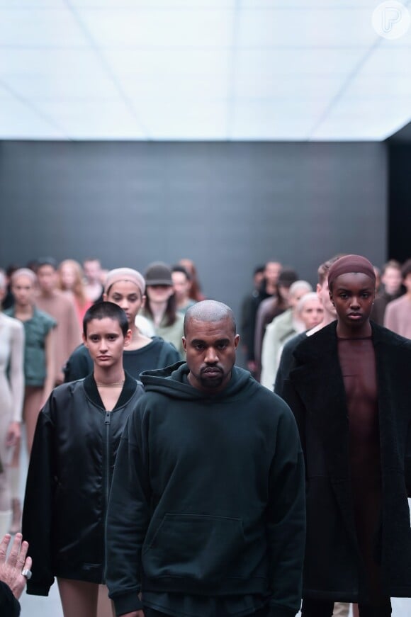 Kanye West também lançou sua coleção para Adidas durante a New York Fashion Week, em 12 de fevereiro de 2015