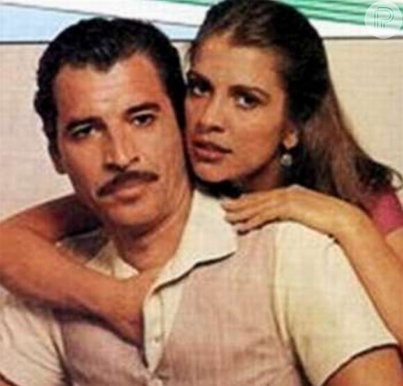 Tássia Camargo esbanjava sensualidade em 'Tieta' (1989) com Paulo Betti