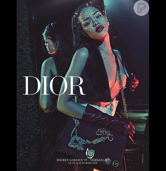 No comercial da Dior, Rihanna usa e abusa dos looks sexy