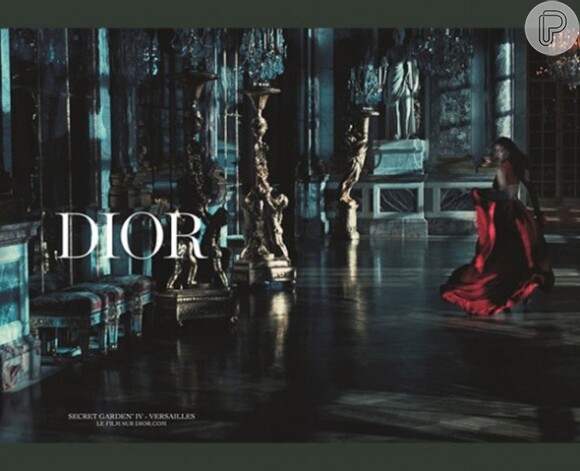 Rihanna corre, requebra e rebola em propaganda da Dior