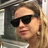 Grávida, Luana Piovani ganha elogio de fã ao passear de metrô em Nova York, Estados Unidos: 'Rosto nem inchou'