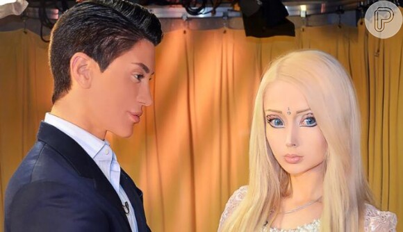 Em 2013 foi promovido um encontro entre Justin Jedlica e Valeria Lukyanova, mas o 'Ken Humano' esnobou a 'Barbie Ucraniana' e disse que ela é esquisita