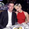 Miley Cyrus termina namoro após suposta traição de Patrick Schwarzenegger 