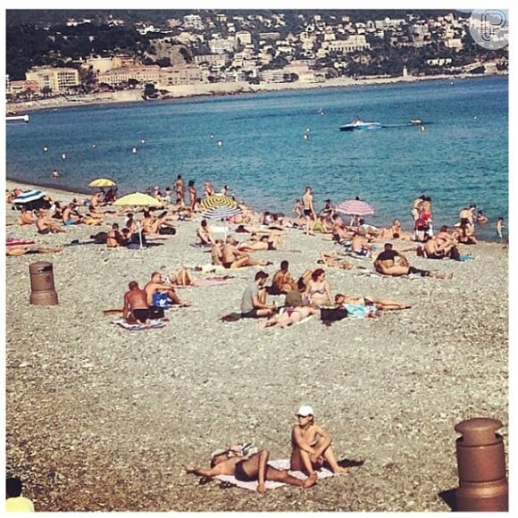 Reynaldo Gianecchini posta foto de praia: 'Quase verão em Nice'