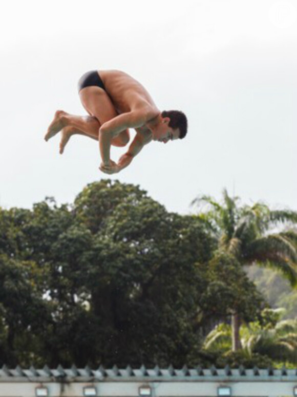Na trama, Thiago Martins vive um atleta de saltos ornamentais