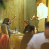 Adriana Esteves e Vladimir Brichta jantaram em um restaurante japonês da Barra da Tijuca, Zona Oeste do Rio de Janeiro, nesta terça-feira, 23 de junho de 2015, e aproveitaram a ocasião para beber champanhe e saquê