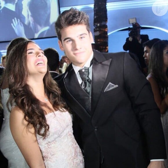 Nicolas Prattes e Lívian Aragão namoram desde novembro de 2013 e estarão no elenco da 23ª temporada de 'Malhação'