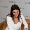 Kendall Jenner afasou rumores de um possível namoro com Lewis Hamilton: 'Somos apenas amigos'